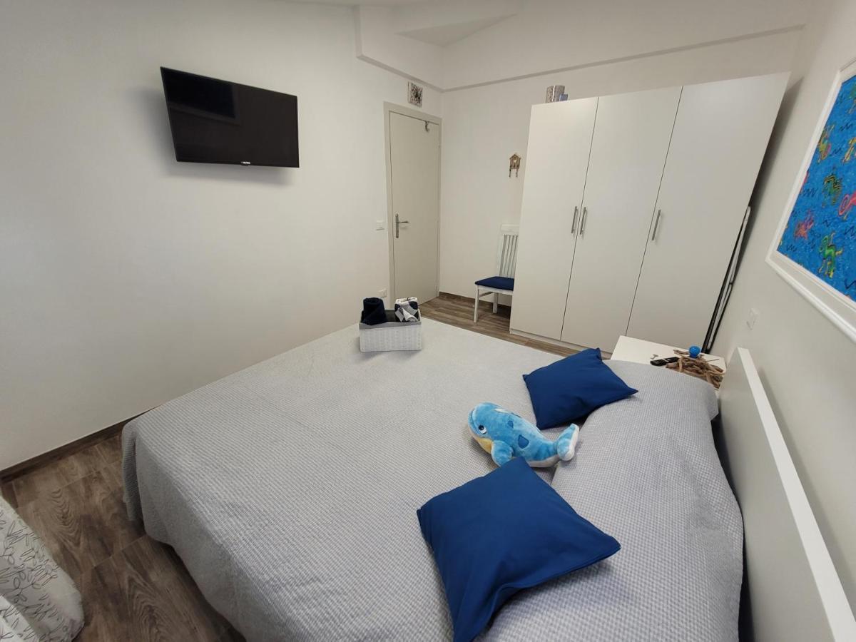 Villa Sonia Apartment & Rooms Lignano Sabbiadoro Exterior foto